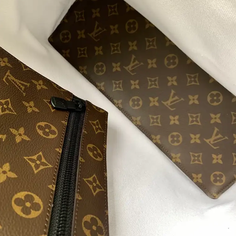 Official Brother Sam LV Bag 2304DJ0085 0605